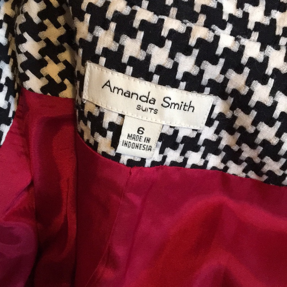 Houndstooth Patterned Coat - Picture 5 of 5